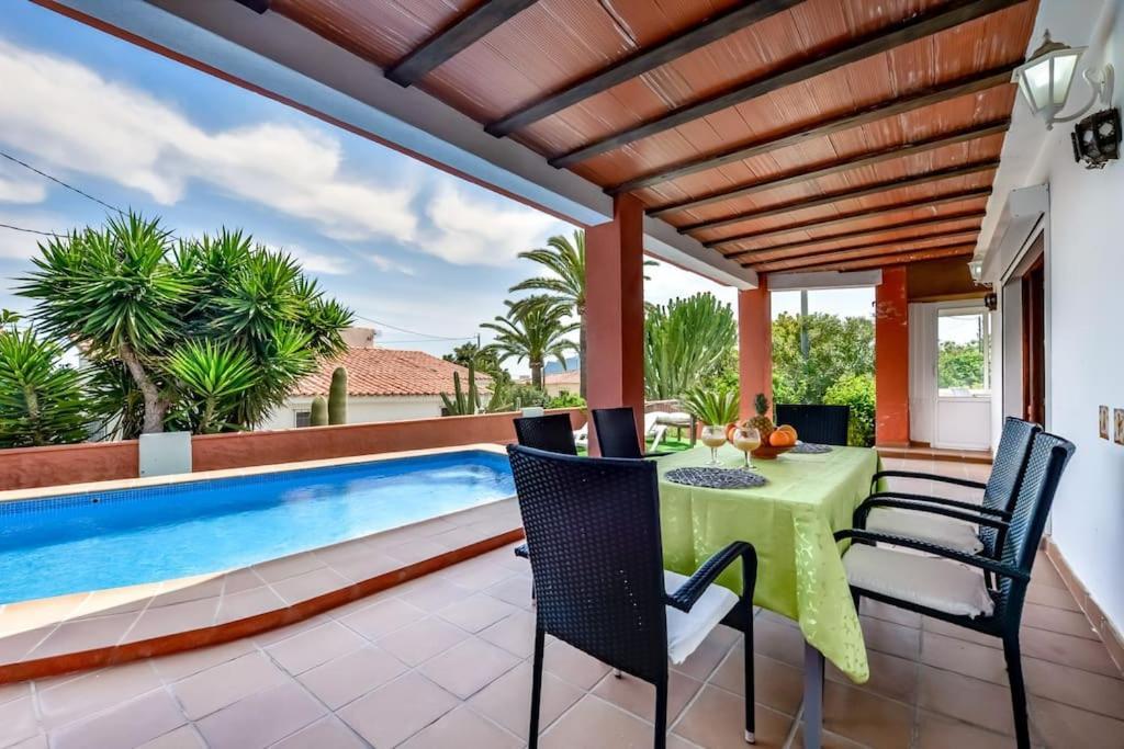 Villas Guzman - Mouna กัลเป ภายนอก รูปภาพ